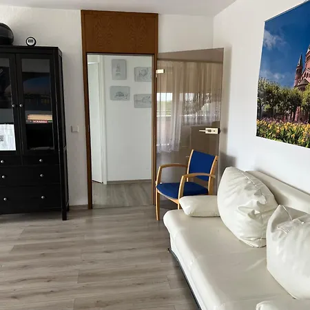 Apartment In Mainz-lerchenberg