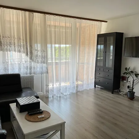 Apartment In Mainz-lerchenberg Mainz